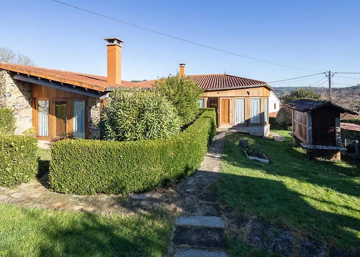 Casa Souto De Abajo Adaptada * Santiso
