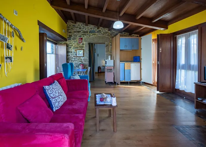 Casa Souto De Abajo Adaptada Santiso